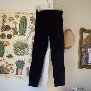 Alo yoga black cropped with mesh detailing